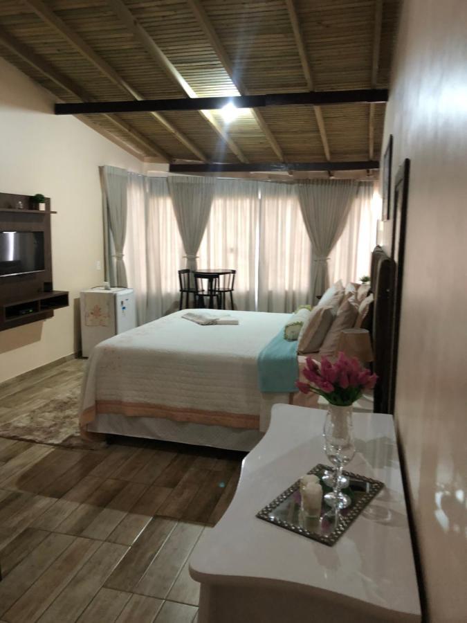Pousada Vista Ao Farol Hotel ฟาโรล เด ซานตามาร์ตา ภายนอก รูปภาพ